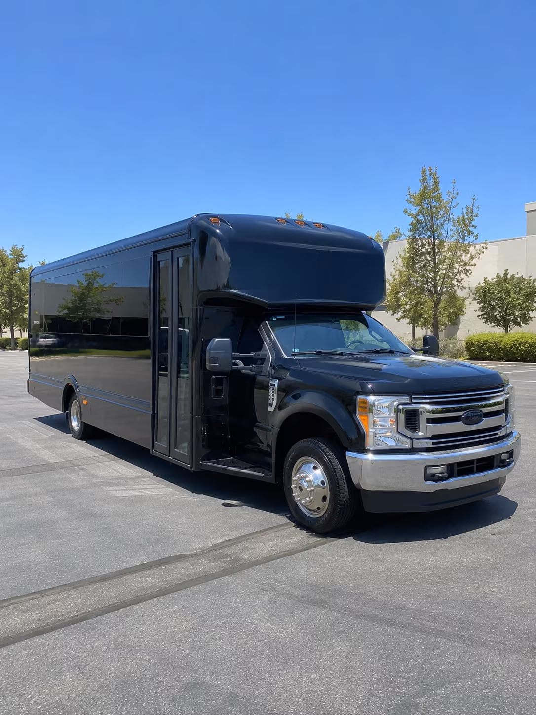 Long Island Homecoming & Prom Party Bus Rentals